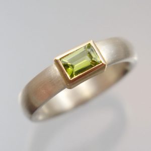 Peridotring 750 Gold 925 Silber Peridot Baguette